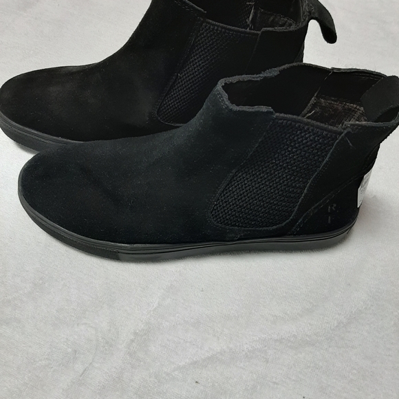 Mens shoes - Picture 2 of 8